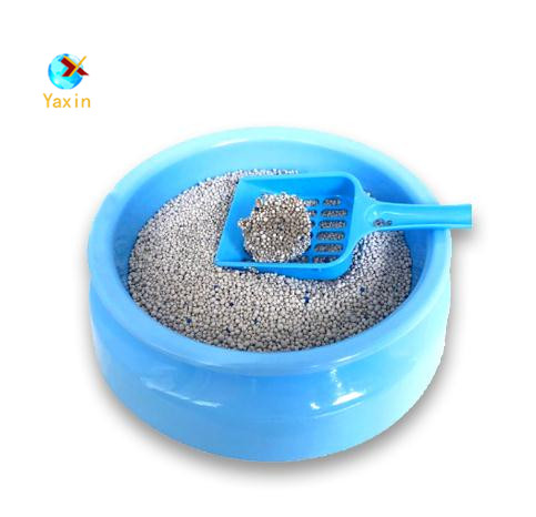 colored bentonite cat litter